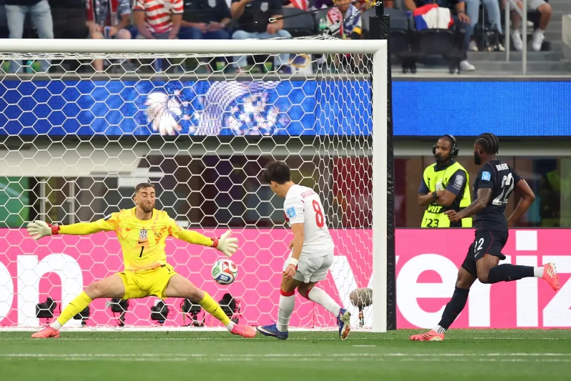 Estados Unidos, ya clasificado, pierde 3-2 ante Turquía