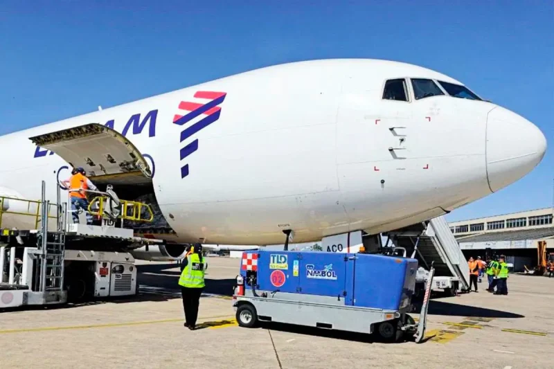 Caneb celebra el regreso de LATAM Cargo y el impulso a las exportaciones