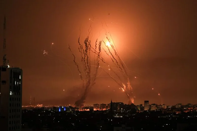 Israel afirma que su territorio fue blanco de misiles lanzados desde Irán