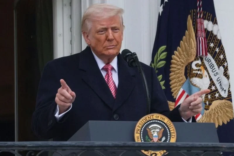 Vuelve el arancel global del 10% que anunció en febrero la administración Trump