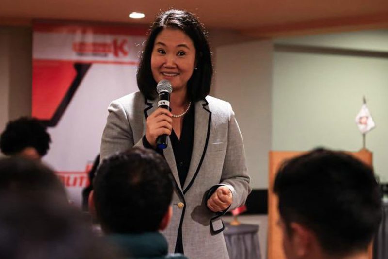 Fujimori se aleja de Sánchez y su ventaja supera 18.000 votos al 98,59 % del escrutinio