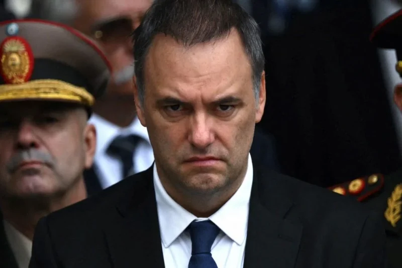 Renunció el jefe de gabinete de Milei tras meses de investigaciones por enriquecimiento ilícito