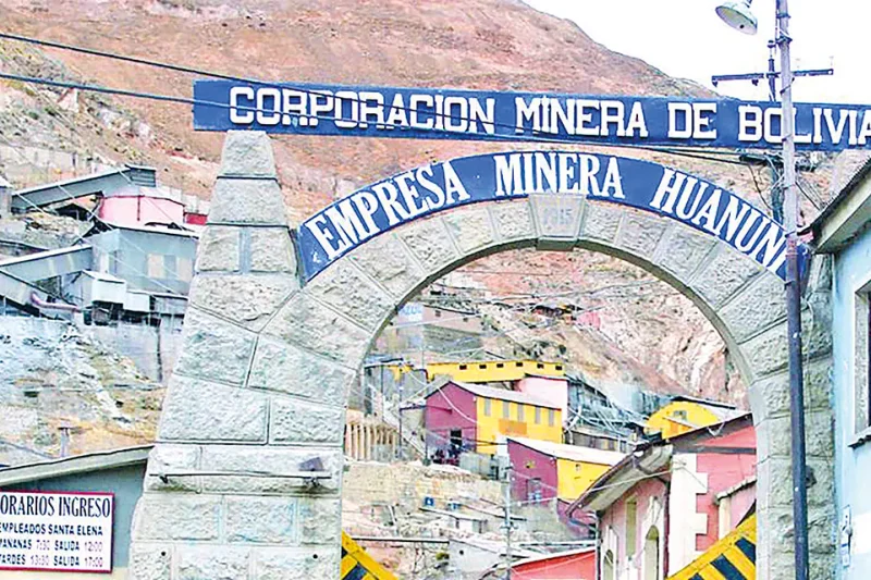 Un militar permanece en terapia e investigan circunstancias de la tragedia en Huanuni
