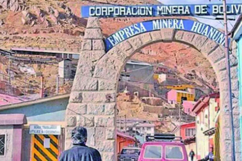 Ejército reporta la muerte de cuatro personas en Huanuni tras ‘incidente’ con jukus