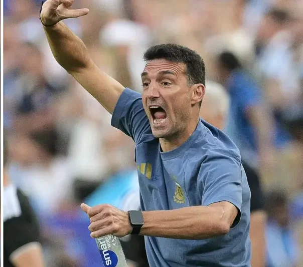 Los favoritos sufren porque ‘no es un Mundial normal’, dice Scaloni