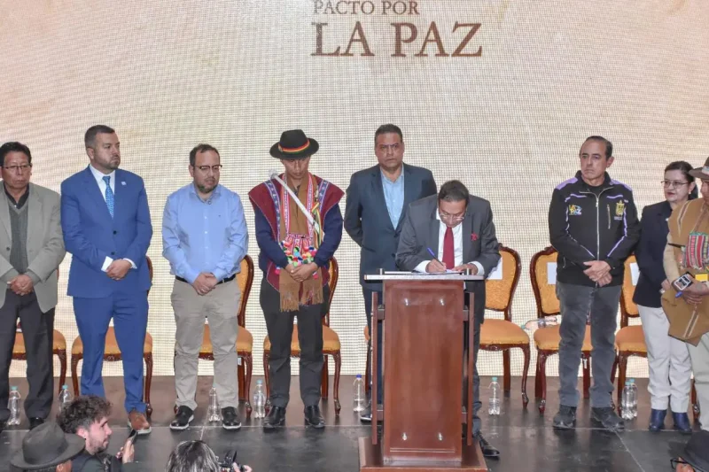 Firma del Gran Pacto Departamental impulsará el desarrollo de La Paz