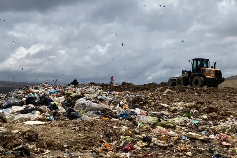 El Gobierno emite nueva norma tras el fracaso en el cierre de botaderos