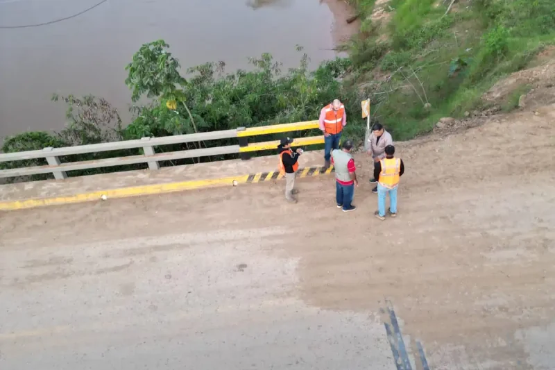 ABC verifica trabajos tras hundimiento de plataforma vial en Beni