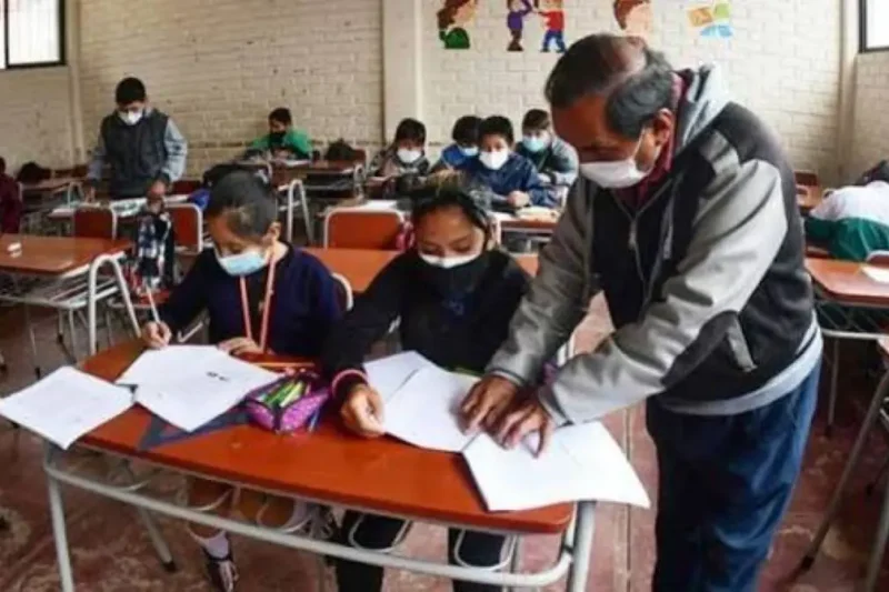 Por bajas temperaturas, Magisterio paceño pide ampliar descanso pedagógico