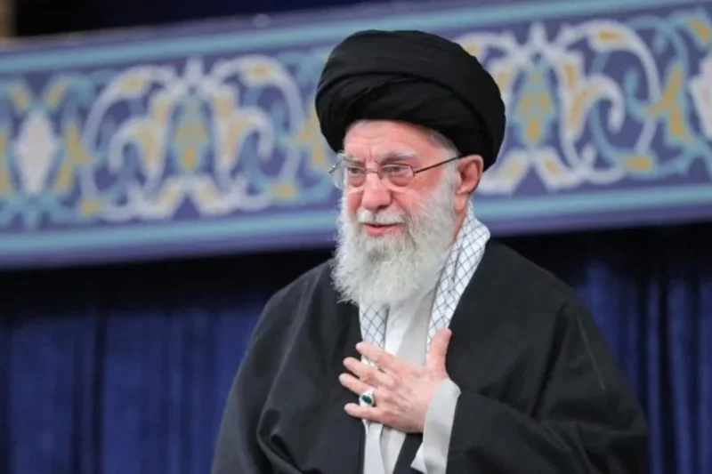Irán inicia funerales públicos de Alí Jameneí con masiva concentración en Teherán