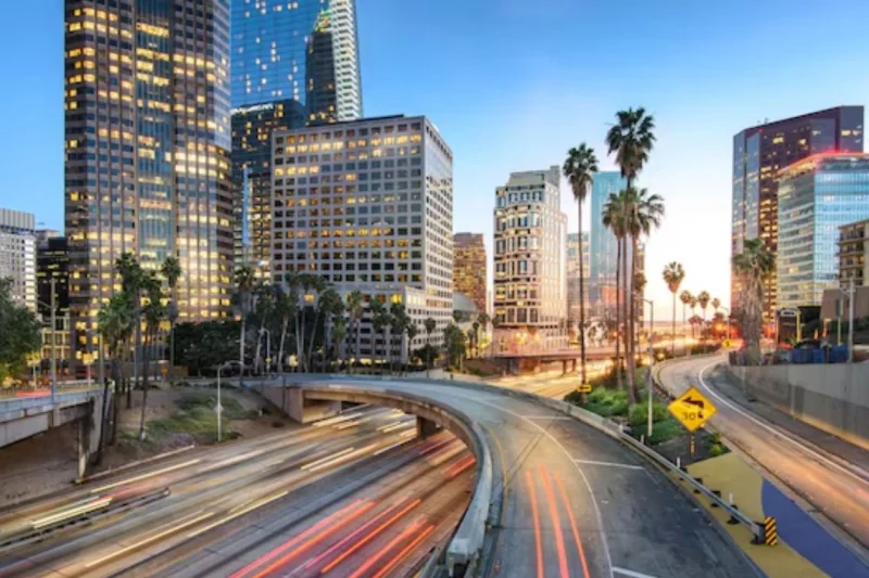 California busca desesperadamente hasta 6.000 profesores bilingües