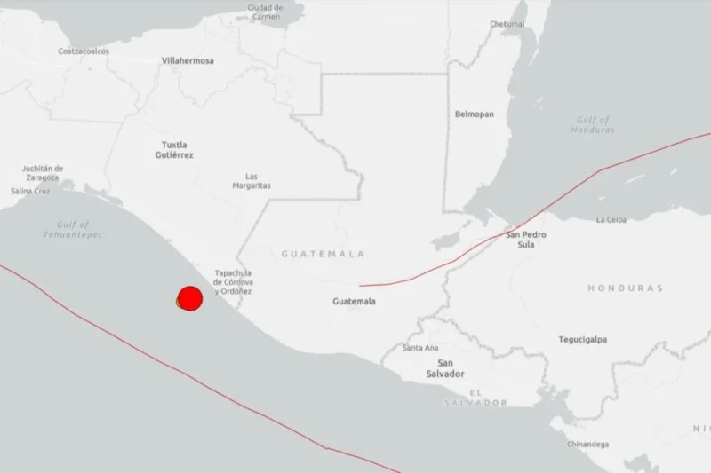 Terremoto de 7,4 sacude la costa pacífica de México: Hay alerta de tsunami