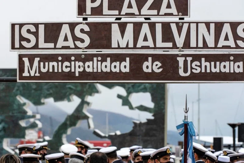 Argentina denuncia incursión de buque de guerra británico tras la derrota de Inglaterra