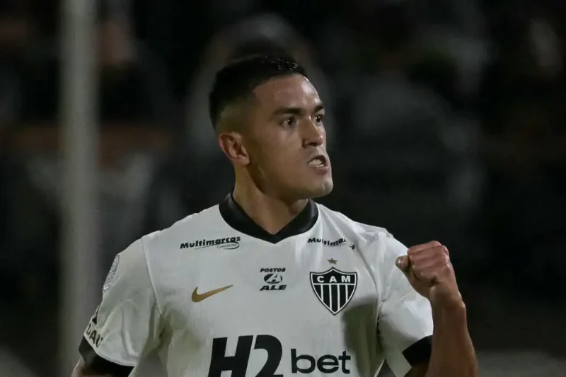 Atlético Mineiro gana de visita y pisa los cuartos de la Sudamericana