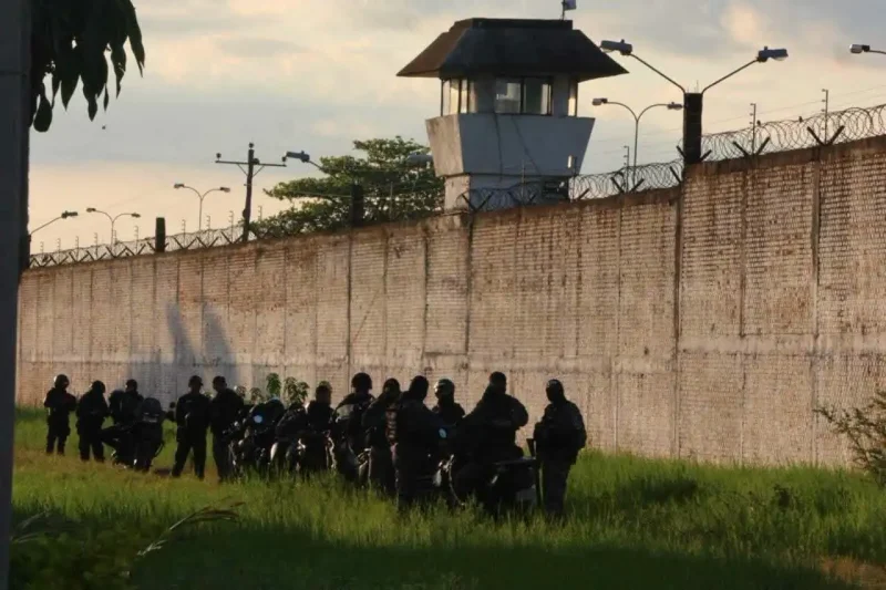 Régimen Penitenciario abre investigación por fuga de reos