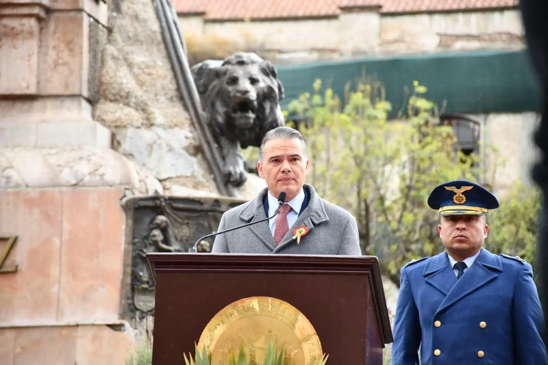 Justiniano reafirma su compromiso con Bolivia