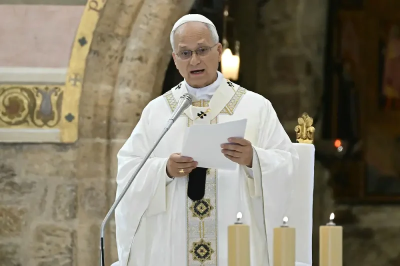 León XIV se reunirá con víctimas de abusos sexuales en Francia