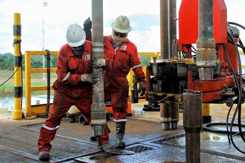 Tras ley de Inversiones, reformas en hidrocarburos y minería son prioridad del Gobierno