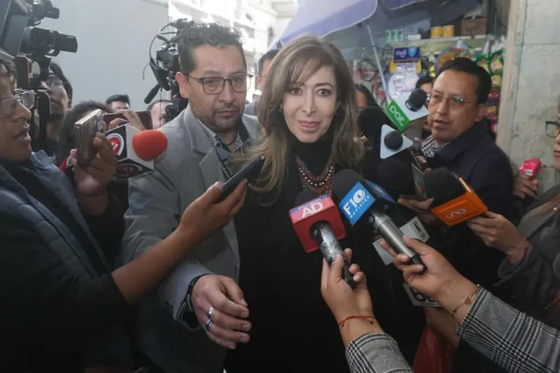 Ximena Galarza ingresa a la Fiscalía para declarar como testigo por el caso Cerimedo