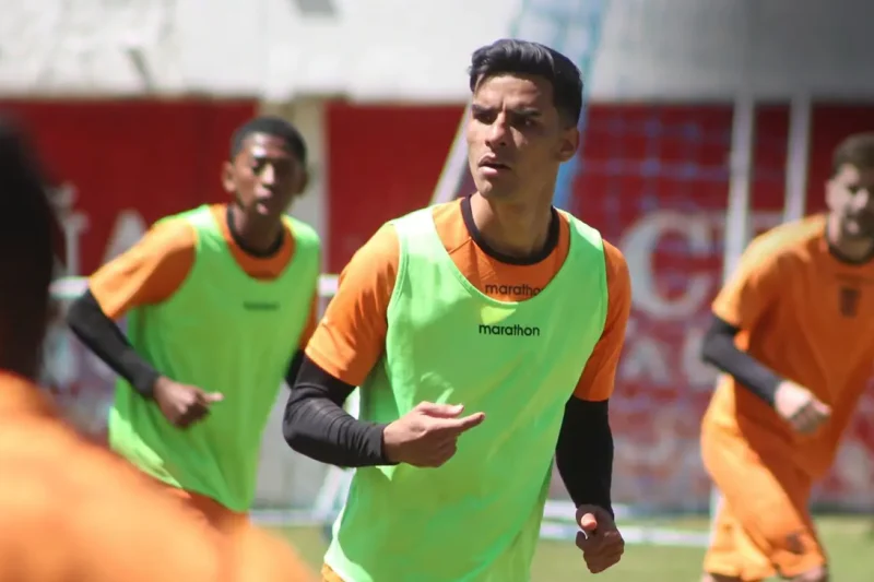 ‎The Strongest pide retrasar el horario ante Real Tomayapo