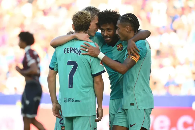El Barça gana 4-2 a Levante con doblete de Yamal