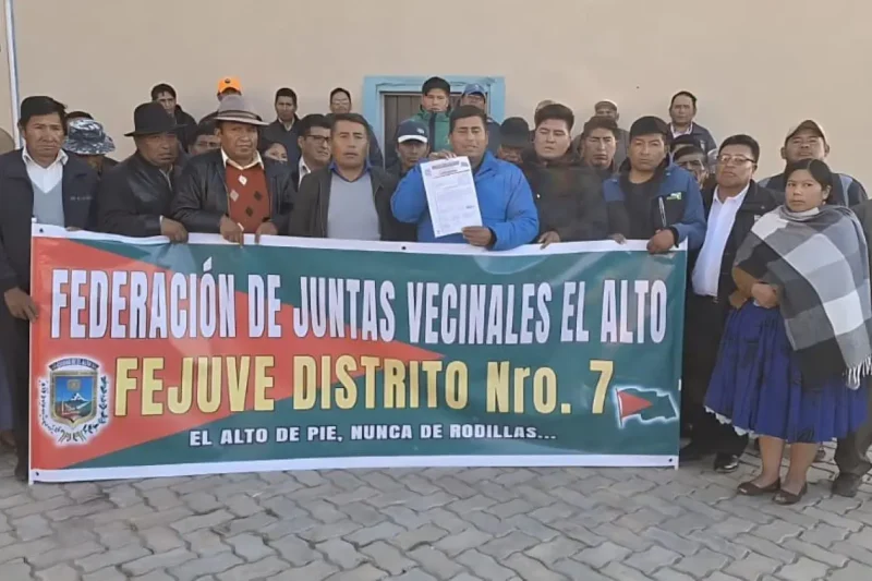 el Distrito 7 respalda informe de 100 días de gestión el alcalde Roca