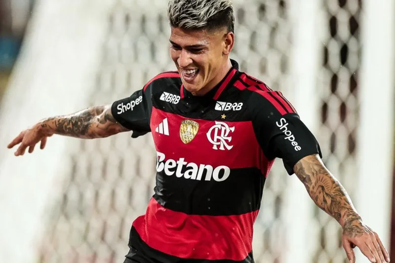 Flamengo va a semis, lo espera Estudiantes de La Plata