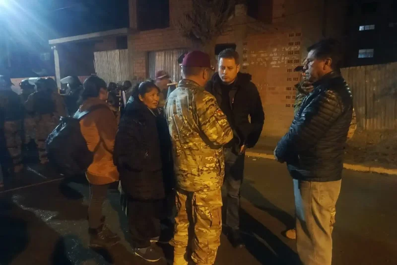 Lara pide sacar cuarteles con municiones de zonas urbanas tras explosiones