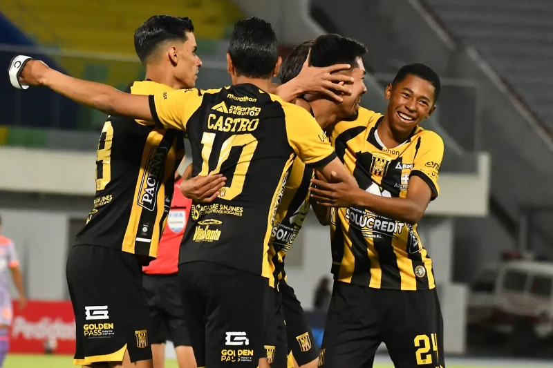 El Tigre lidera el Grupo C tras triunfo 2-1 ante FCU