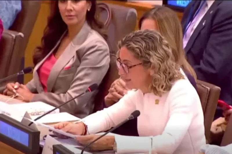 Urquidi expone en EEUU la experiencia de Bolivia frente a los conflictos