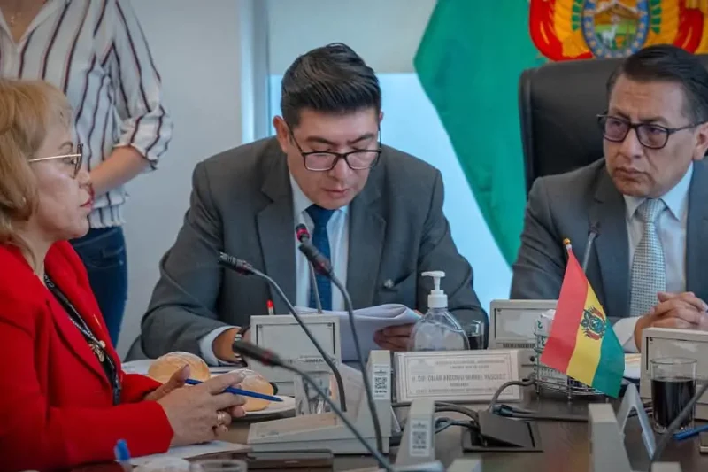 Aprueban resolución para solicitar comisión mixta para elegir al Fiscal General