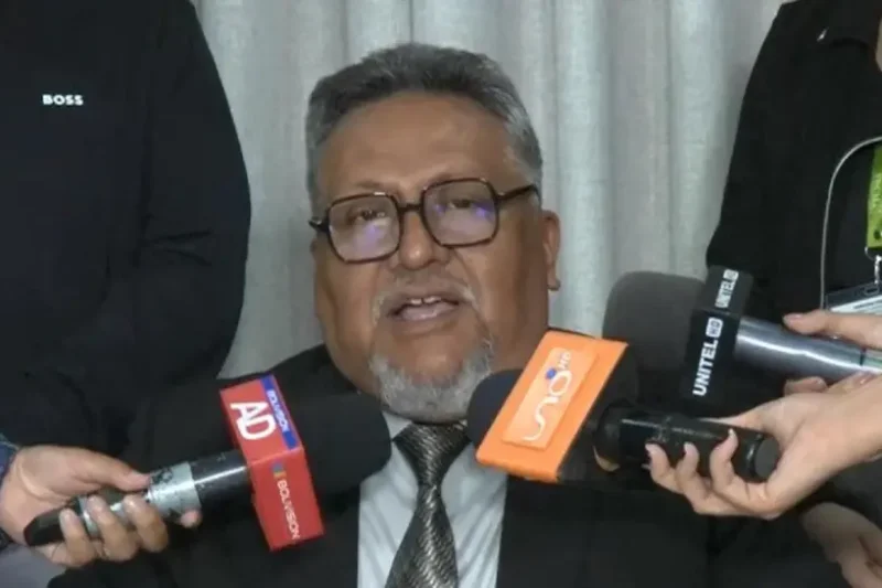Aprehenden al fiscal Luis Montaño en Santa Cruz por presunta usurpación de funciones