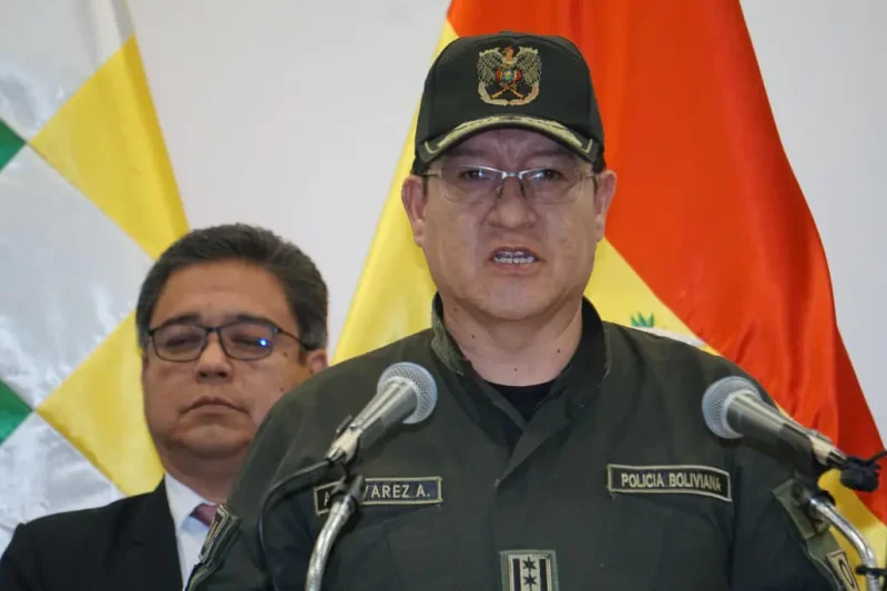 Policía dice que ‘grupos’ intentaron evitar aprehensiones y denuncia retiro de cámaras