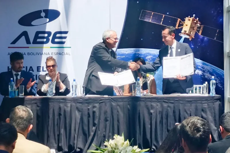 Waskiri-Sat, primer nanosatélite hecho en Bolivia será operado por la UCB y la ABE