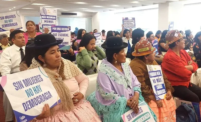 Día de la Mujer Boliviana: un homenaje a su valentía y lucha