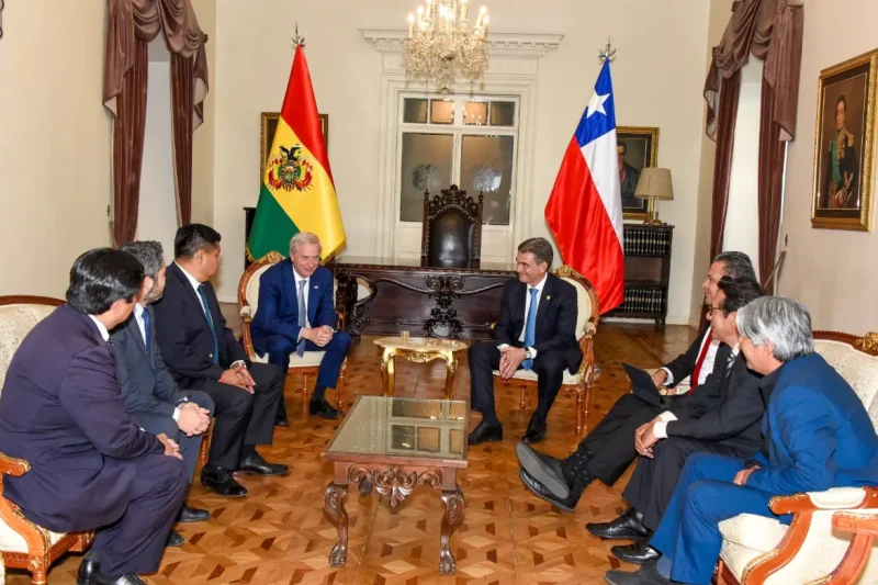 Gobernadores de Bolivia y Chile forman un bloque para impulsar políticas fronterizas